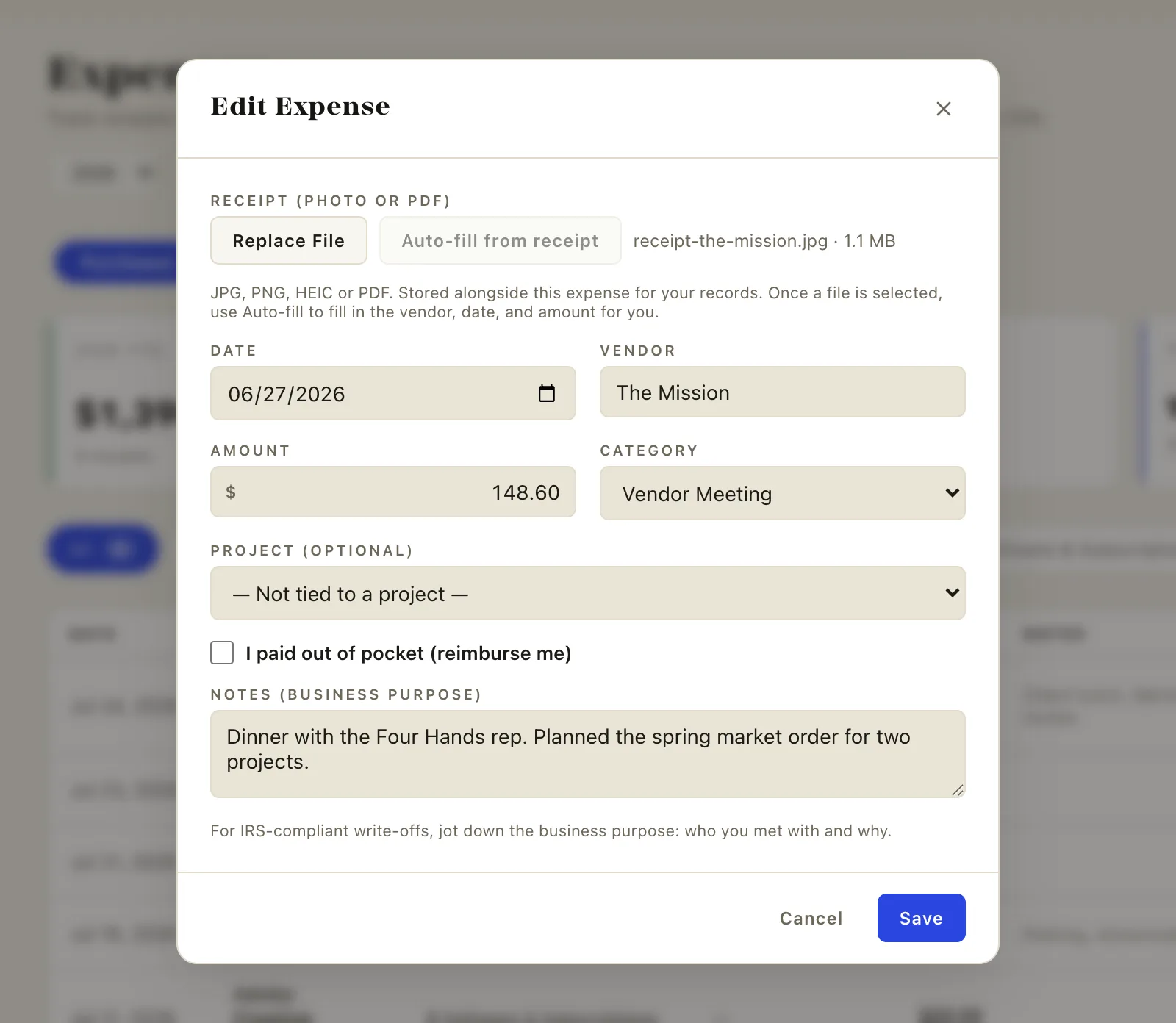 An expense with an attached receipt and the Auto-fill from receipt button